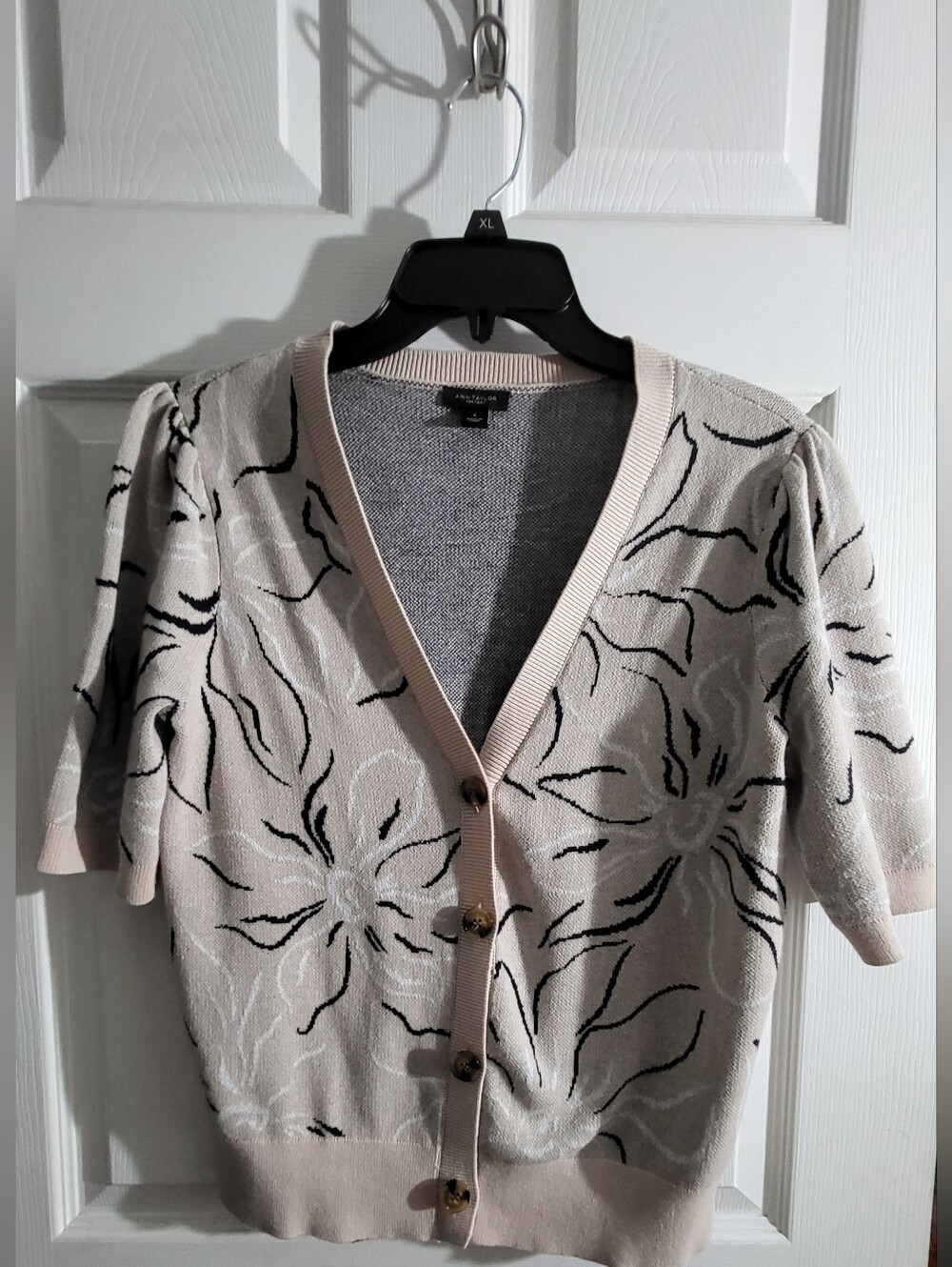 Ann Taylor Factory Cream Floral Button Front Sweater Cardiganan SS